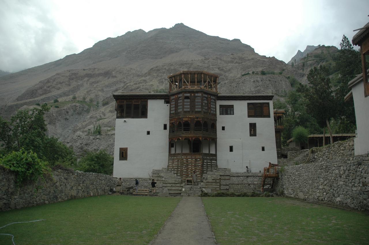 Serena Khaplu Palace Bagian luar foto