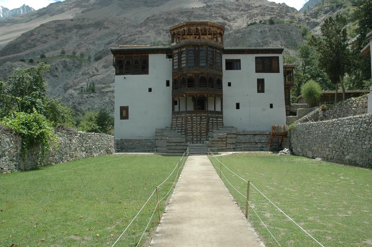 Serena Khaplu Palace Bagian luar foto