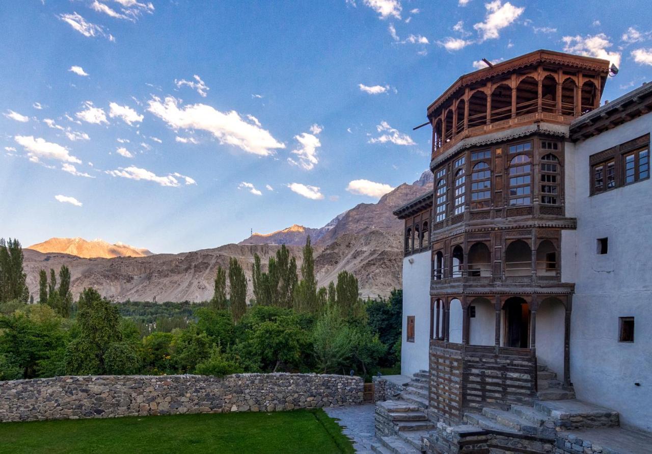 Serena Khaplu Palace Bagian luar foto